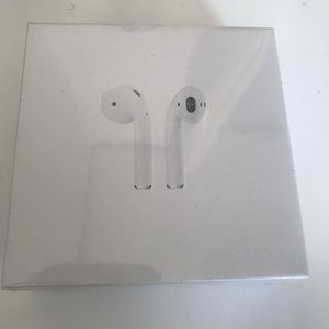 AirPods Second generation